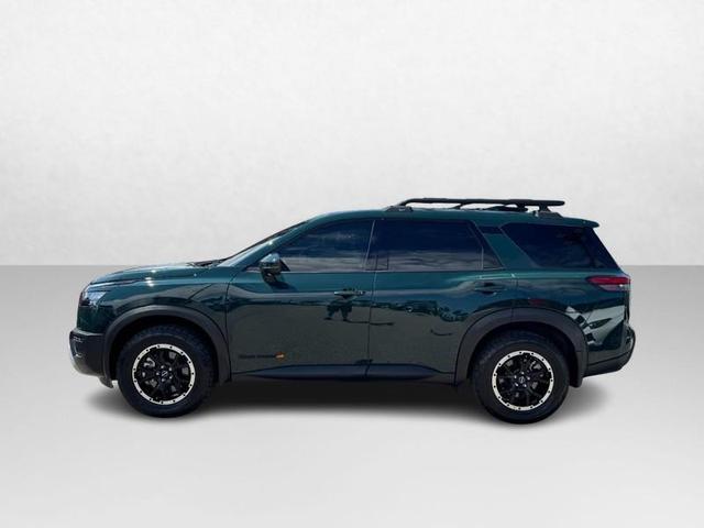 Photo of 2023 Obsidian Green Pearl Nissan Pathfinder