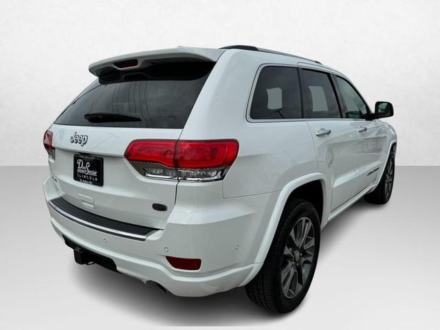 Photo of 2018 Bright White Clearcoat Jeep Grand Cherokee