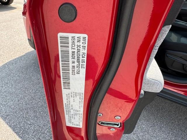 Photo of 2023 Redline Pearlcoat Jeep Compass