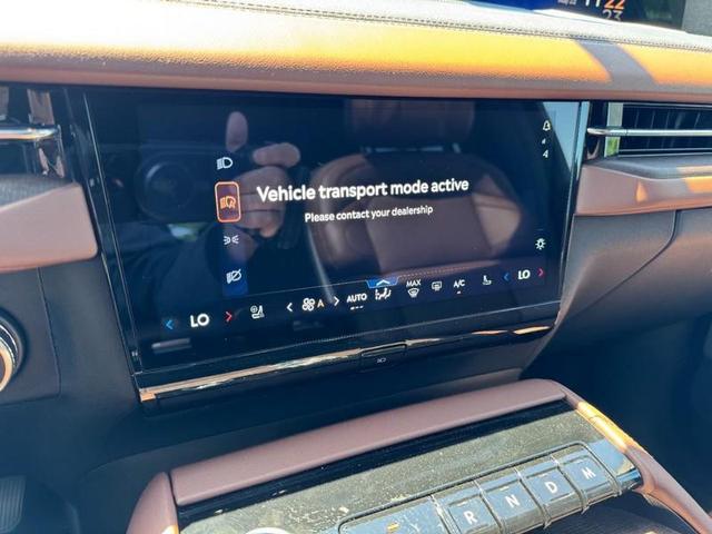 Photo of 2025 INFINITE BLACK MET CC Lincoln Navigator