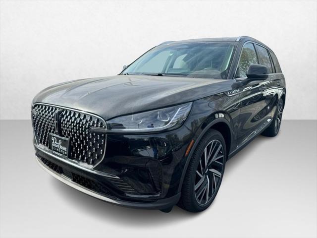 Photo of 2025 INFINITE BLACK MET CC Lincoln Aviator