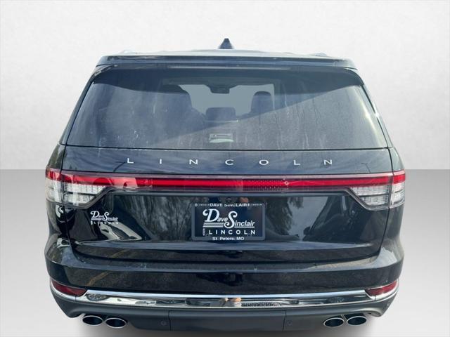 Photo of 2025 INFINITE BLACK MET CC Lincoln Aviator