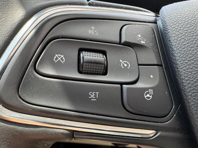 Photo of 2023 Sapphire Metallic Buick Envision