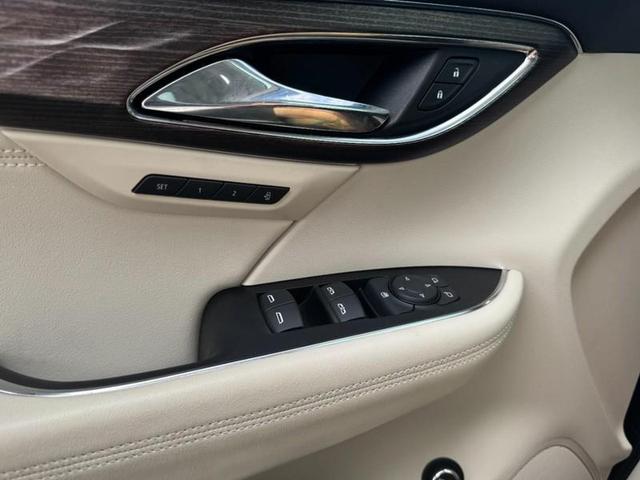 Photo of 2023 Sapphire Metallic Buick Envision