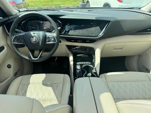 Photo of 2023 Sapphire Metallic Buick Envision