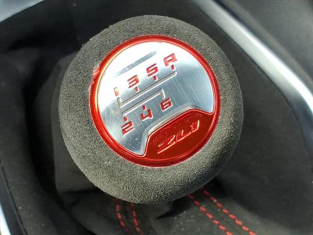 Photo of 2023 Black Chevrolet Camaro