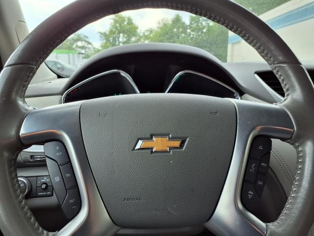 Photo of 2017 Blue Velvet Metallic Chevrolet Traverse
