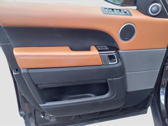 Photo of 2014 Black Land Rover Range Rover Sport