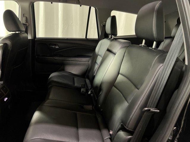 Photo of 2021 Crystal Black Pearl Honda Pilot
