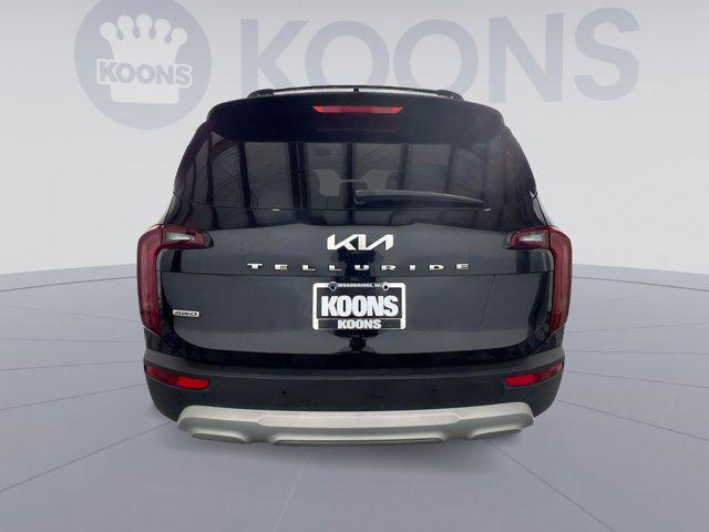 Photo of 2022 Ebony Black Kia Telluride