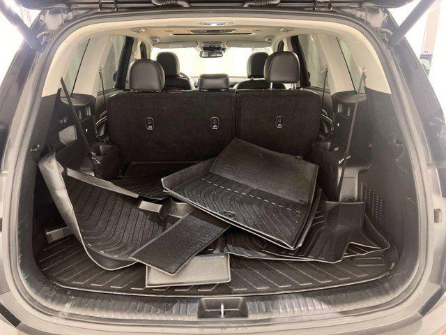 Photo of 2022 Ebony Black Kia Telluride