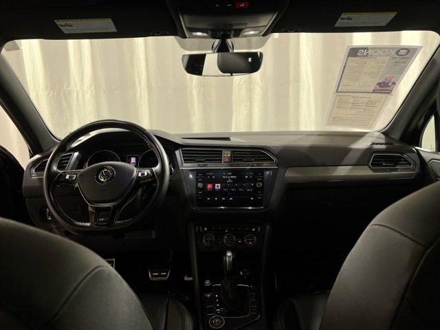 Photo of 2020 Deep Black Pearl Volkswagen Tiguan