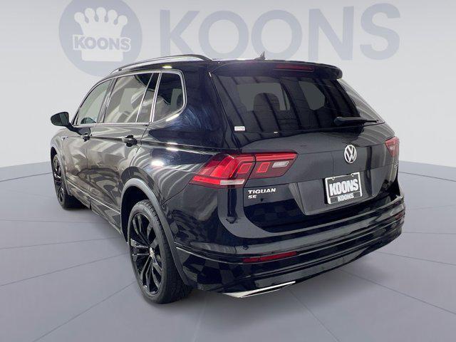 Photo of 2020 Deep Black Pearl Volkswagen Tiguan