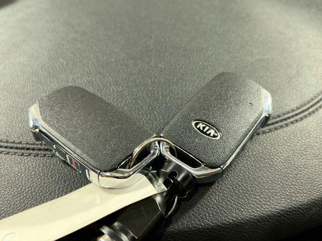 Photo of 2022 Steel Gray Kia Sportage