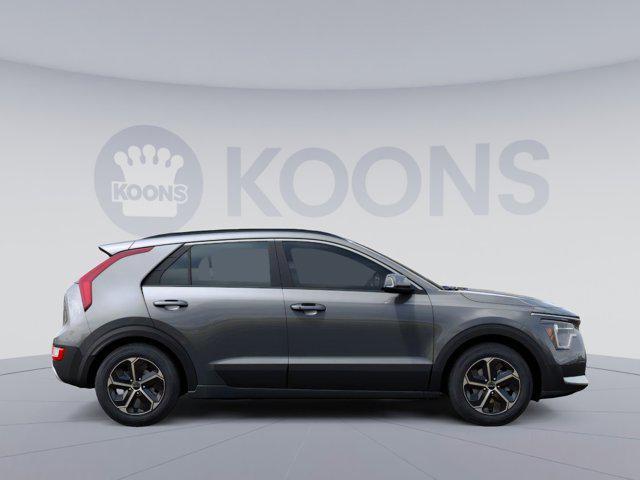 Photo of 2025 Steel Gray Kia Niro