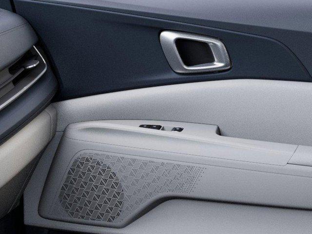 Photo of 2026 Ceramic Silver Kia Carnival Hybrid