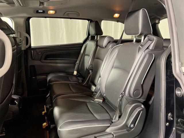 Photo of 2022 Black Honda Odyssey