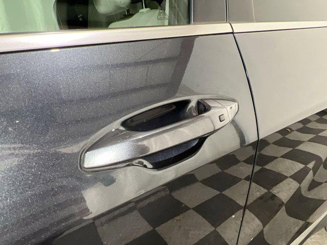 Photo of 2023 Gravity Gray Kia Sportage
