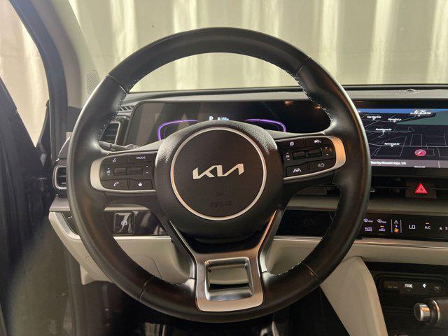 Photo of 2023 Gravity Gray Kia Sportage