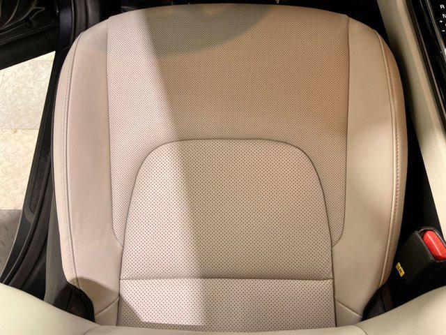 Photo of 2023 Gravity Gray Kia Sportage