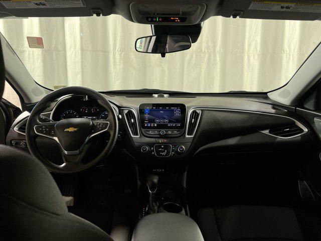 Photo of 2023 Mineral Gray Metallic Chevrolet Malibu
