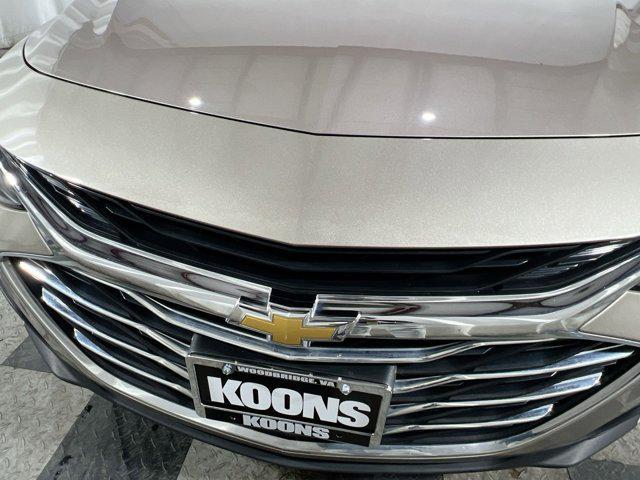 Photo of 2023 Mineral Gray Metallic Chevrolet Malibu