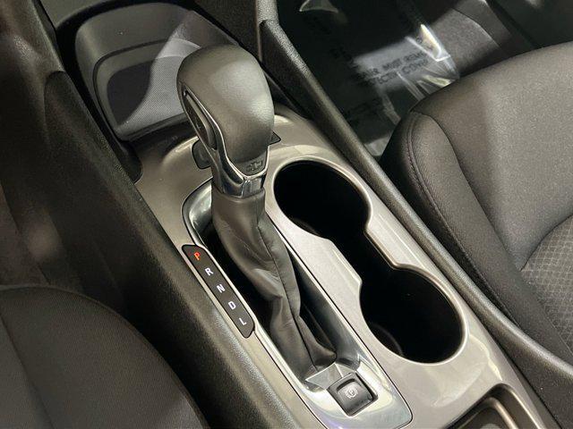 Photo of 2023 Mineral Gray Metallic Chevrolet Malibu