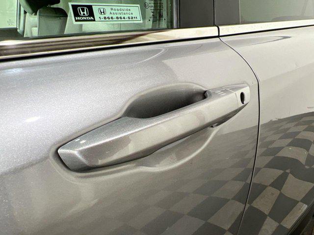 Photo of 2022 Lunar Silver Metallic Honda CR-V