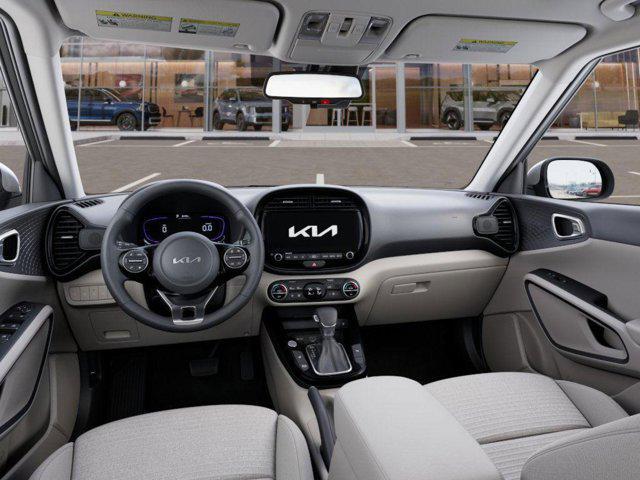 Photo of 2025 Snow White Pearl Kia Soul