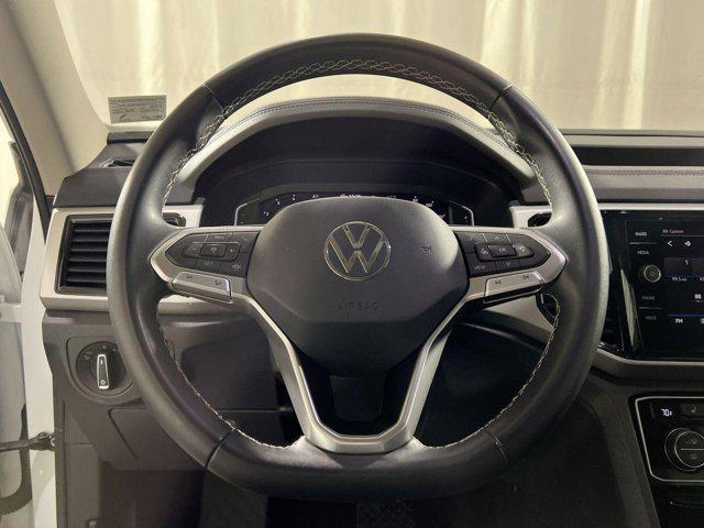 Photo of 2022 Pure White Volkswagen Atlas