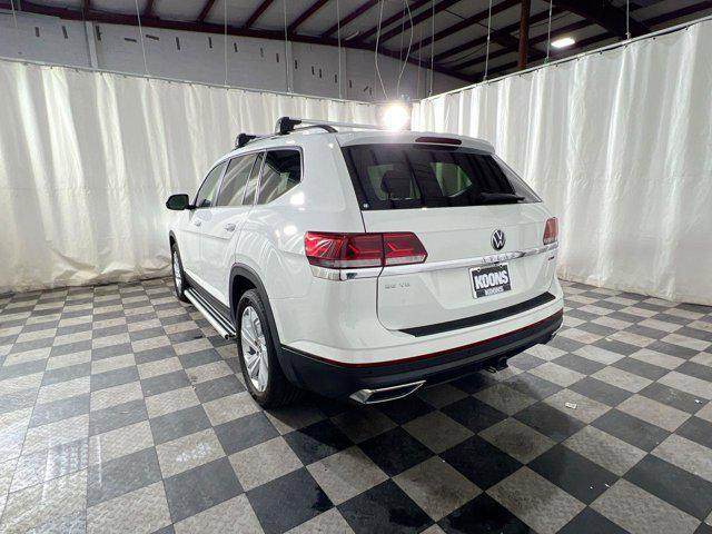 Photo of 2022 Pure White Volkswagen Atlas