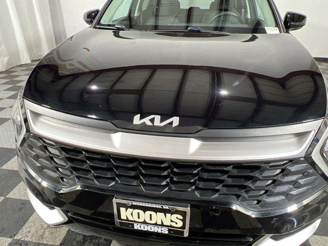 Photo of 2023 Fusion Black Kia Sportage Hybrid