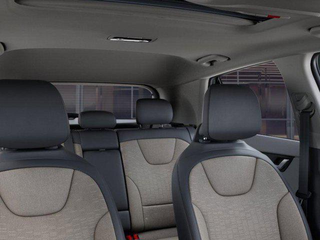 Photo of 2025 Cityscape Green Kia Niro