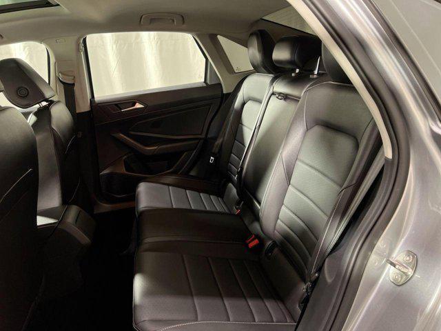Photo of 2022 Pyrite Silver Metallic Volkswagen Jetta