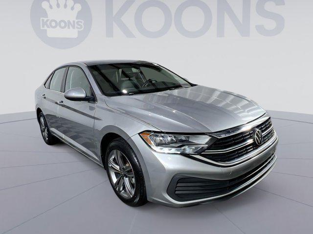 Photo of 2022 Pyrite Silver Metallic Volkswagen Jetta