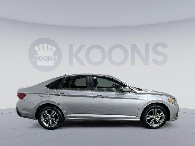 Photo of 2022 Pyrite Silver Metallic Volkswagen Jetta