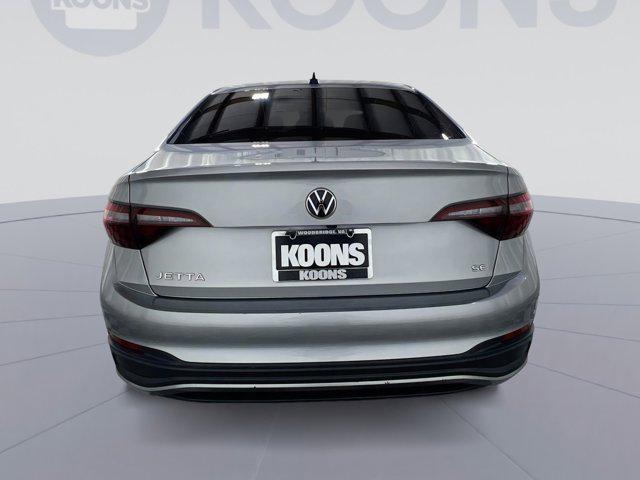 Photo of 2022 Pyrite Silver Metallic Volkswagen Jetta