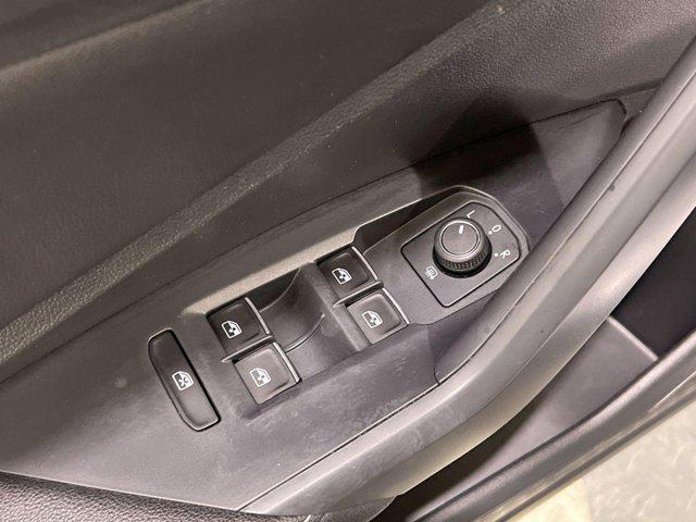 Photo of 2022 Pyrite Silver Metallic Volkswagen Jetta