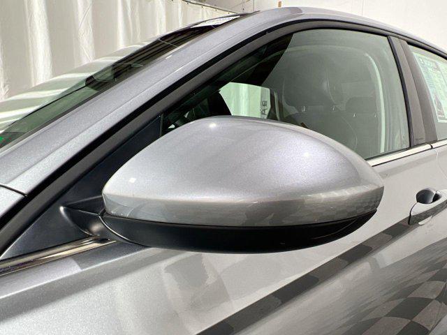 Photo of 2022 Pyrite Silver Metallic Volkswagen Jetta