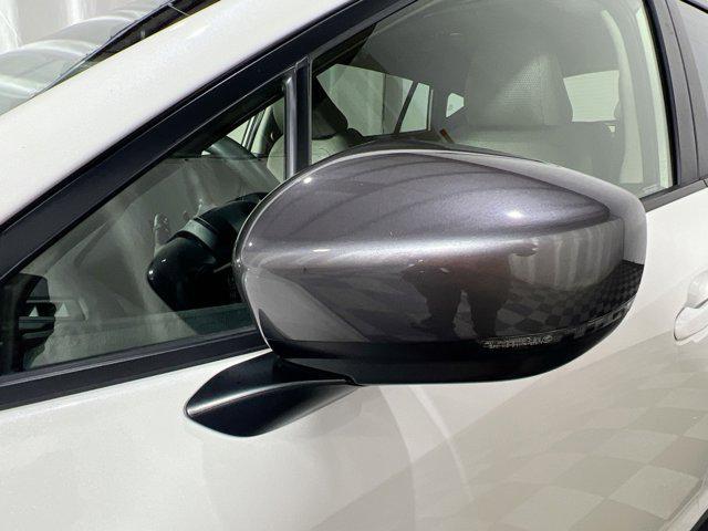 Photo of 2024 Crystal White Pearl Subaru Crosstrek