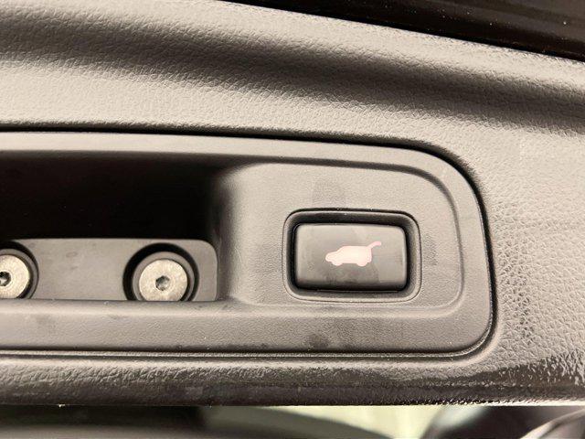 Photo of 2022 Crystal Black Pearl Honda Pilot