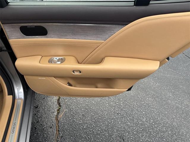 Photo of 2025 Savile Silver Genesis G90