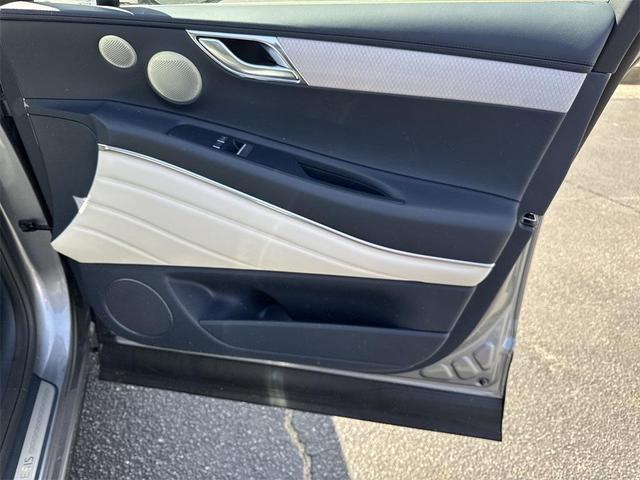Photo of 2025 Savile Silver Genesis GV80