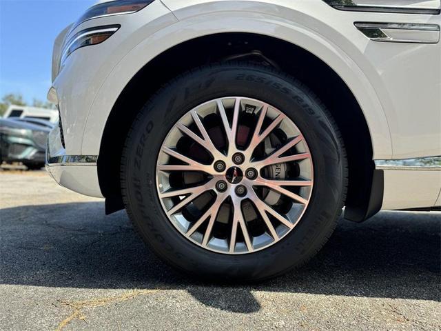 Photo of 2025 Uyuni White Genesis GV80