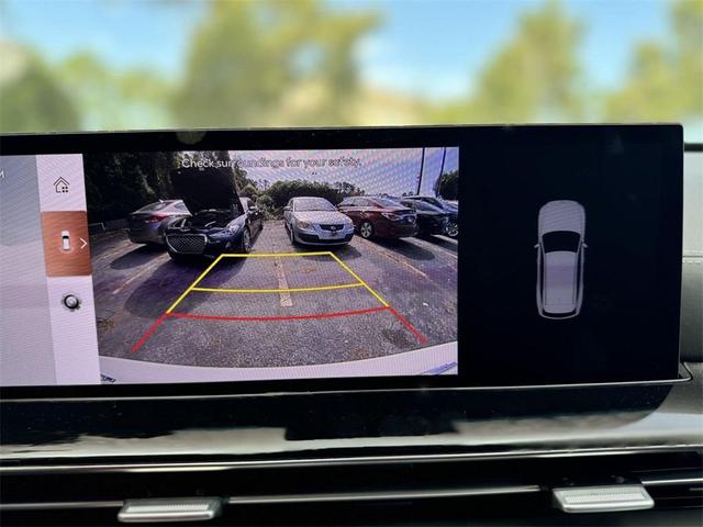 Photo of 2025 Uyuni White Genesis GV80