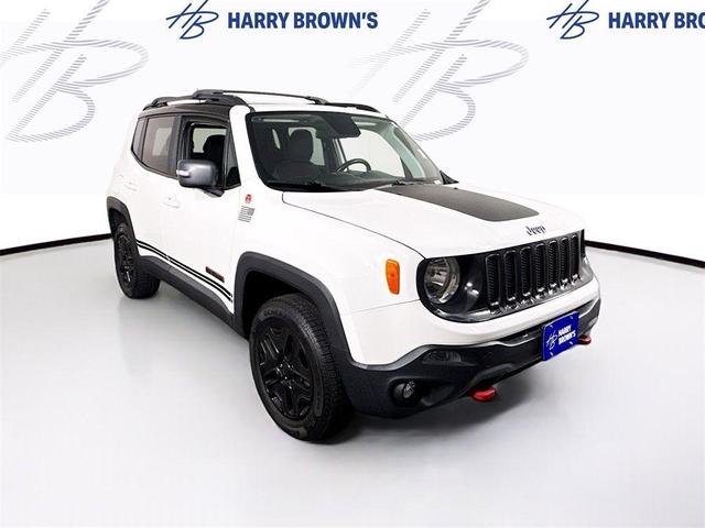 Photo of 2018 Black Jeep Renegade