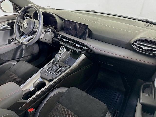 Photo of 2024 White Dodge Hornet