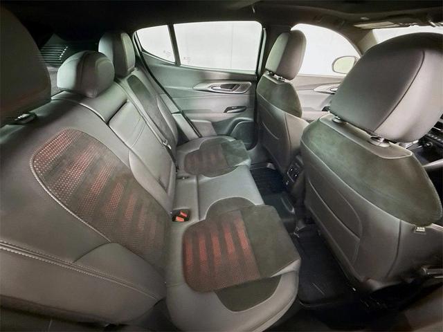 Photo of 2024 White Dodge Hornet