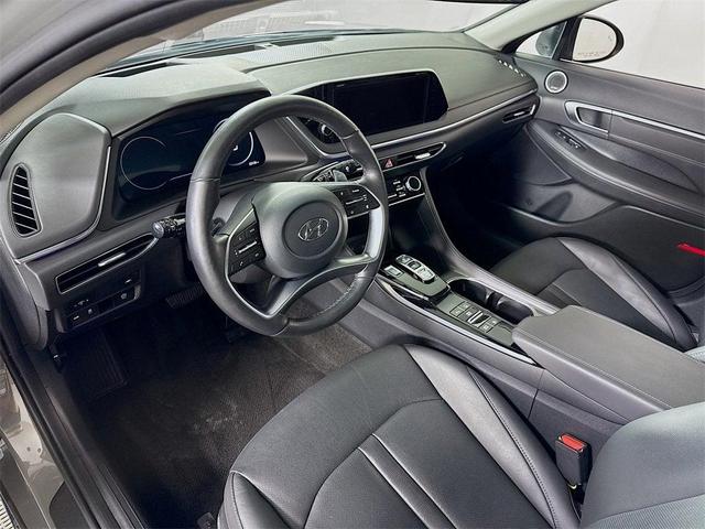 Photo of 2022 Gray Hyundai SONATA