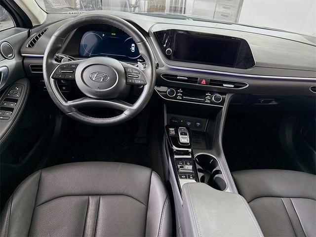 Photo of 2022 Gray Hyundai SONATA